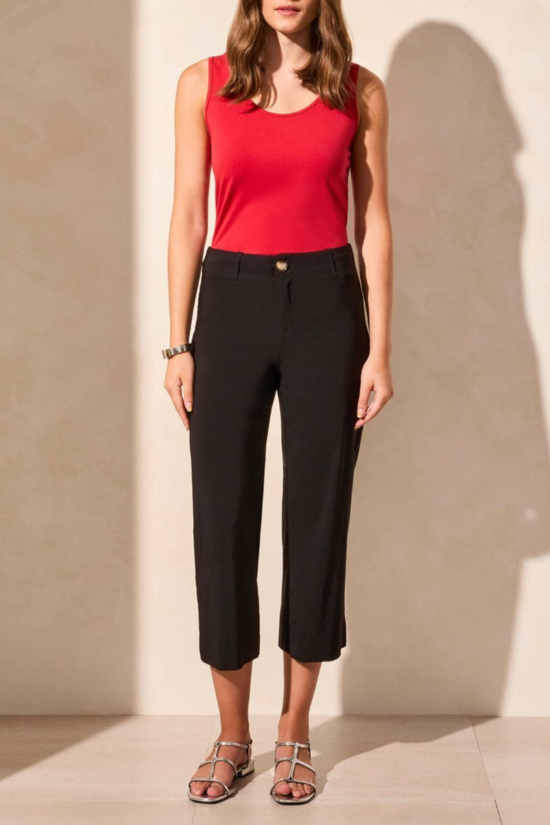 TRIBAL CAPRI
