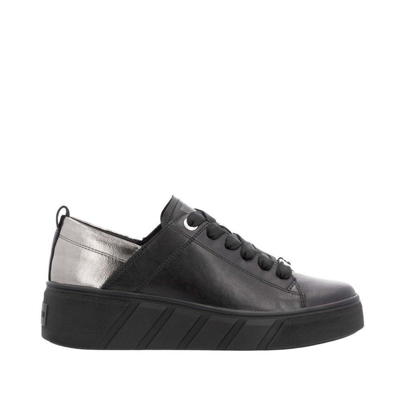 R-EVOLUTION SOULIER LACÉ