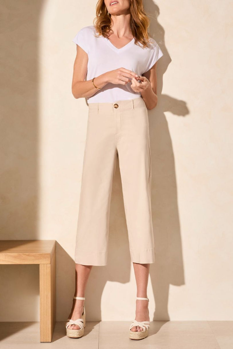 TRIBAL CAPRI