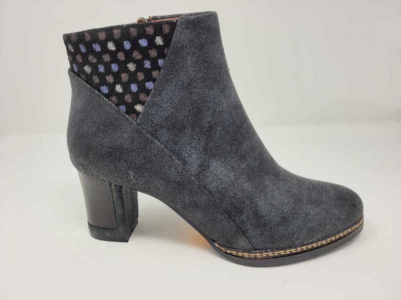LAURA VITA FEMME BOTTE COURTE HABILLÉE